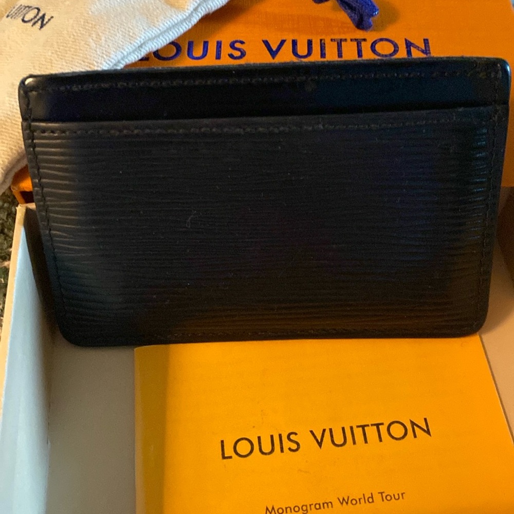 LV card holder